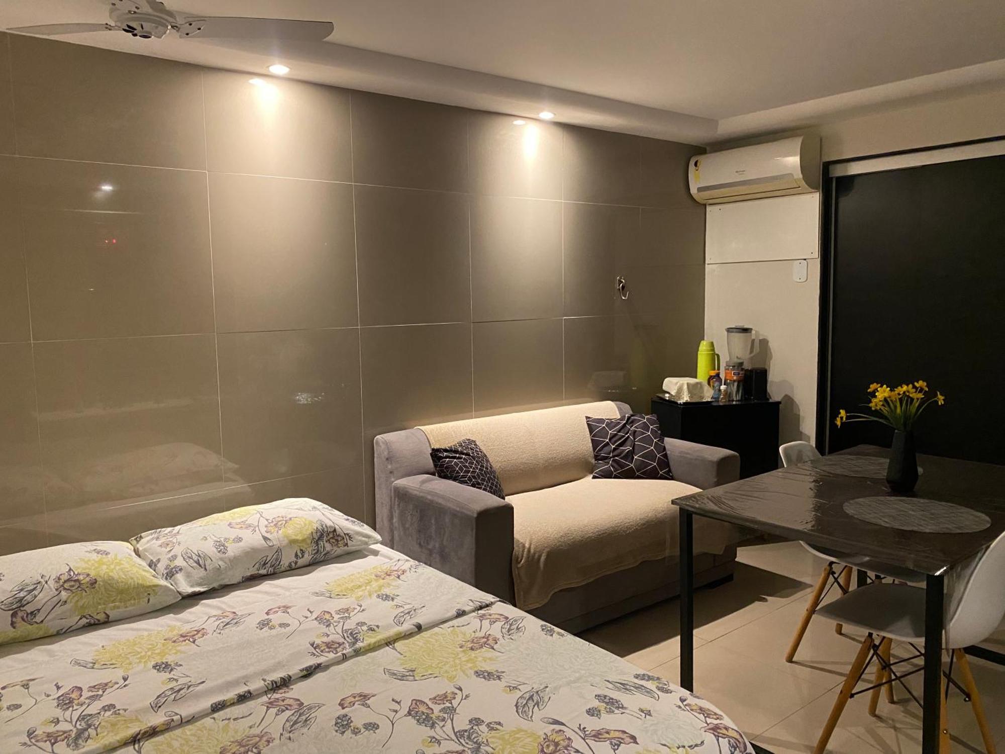 Flat Aju - Um jeitinho especial de se hospedar em Aracaju. Uma verdadeira suíte master todo mobiliado no capricho só para você. Exterior foto